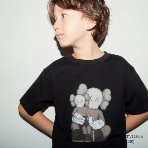 Camiseta Uniqlo Kaws Ut Graphic T-Shirt Niños Negras | 175-VXZBFQ